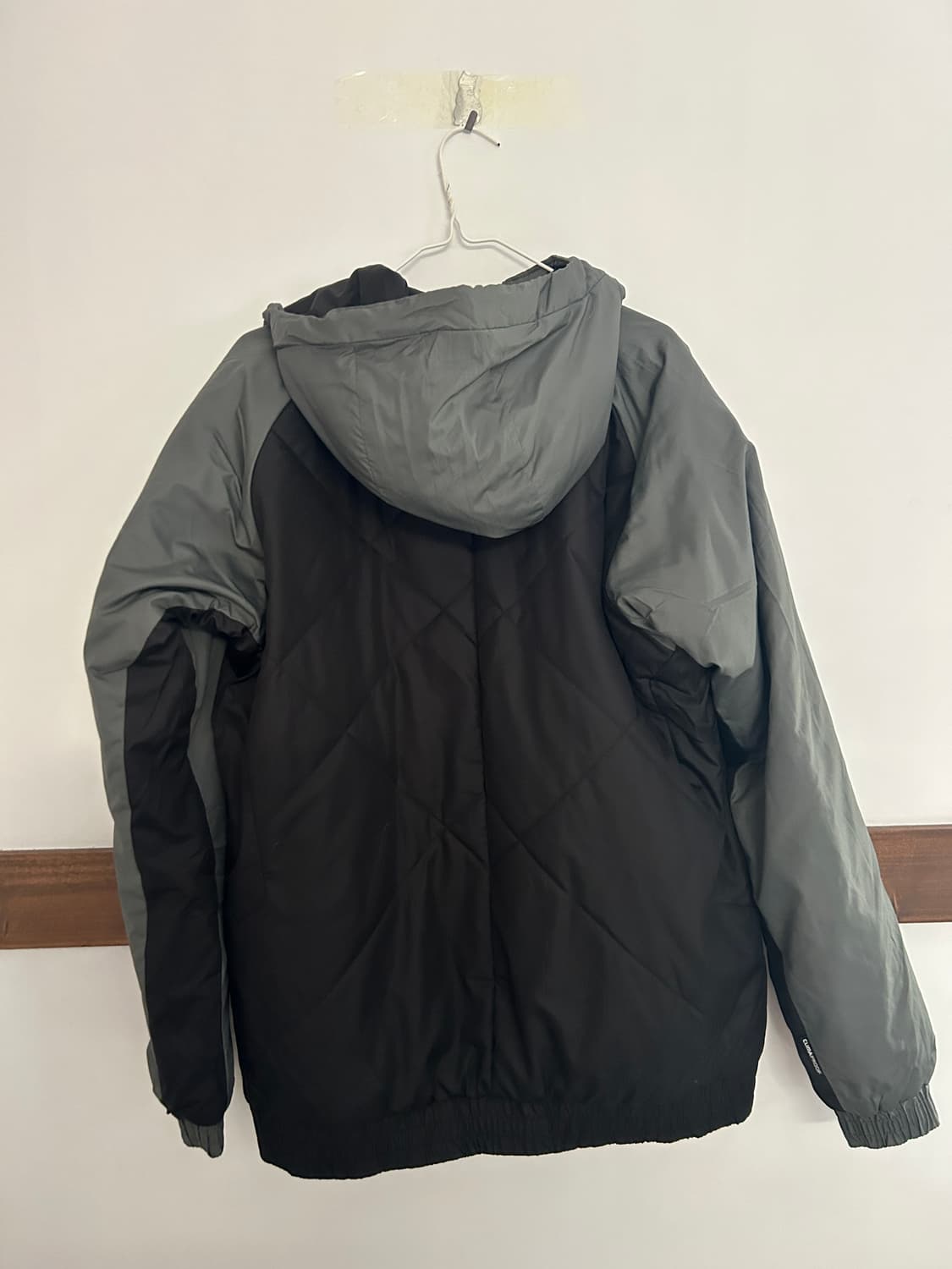 아디다스 돼지코 패딩 상품이미지5