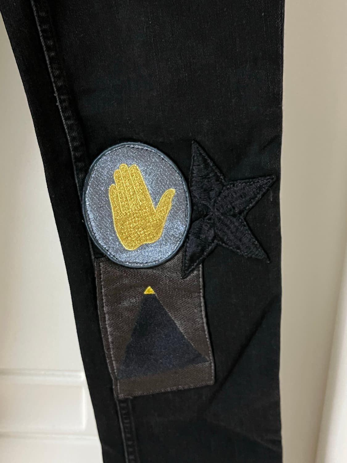 아크네 패치 블랙진 상품이미지3