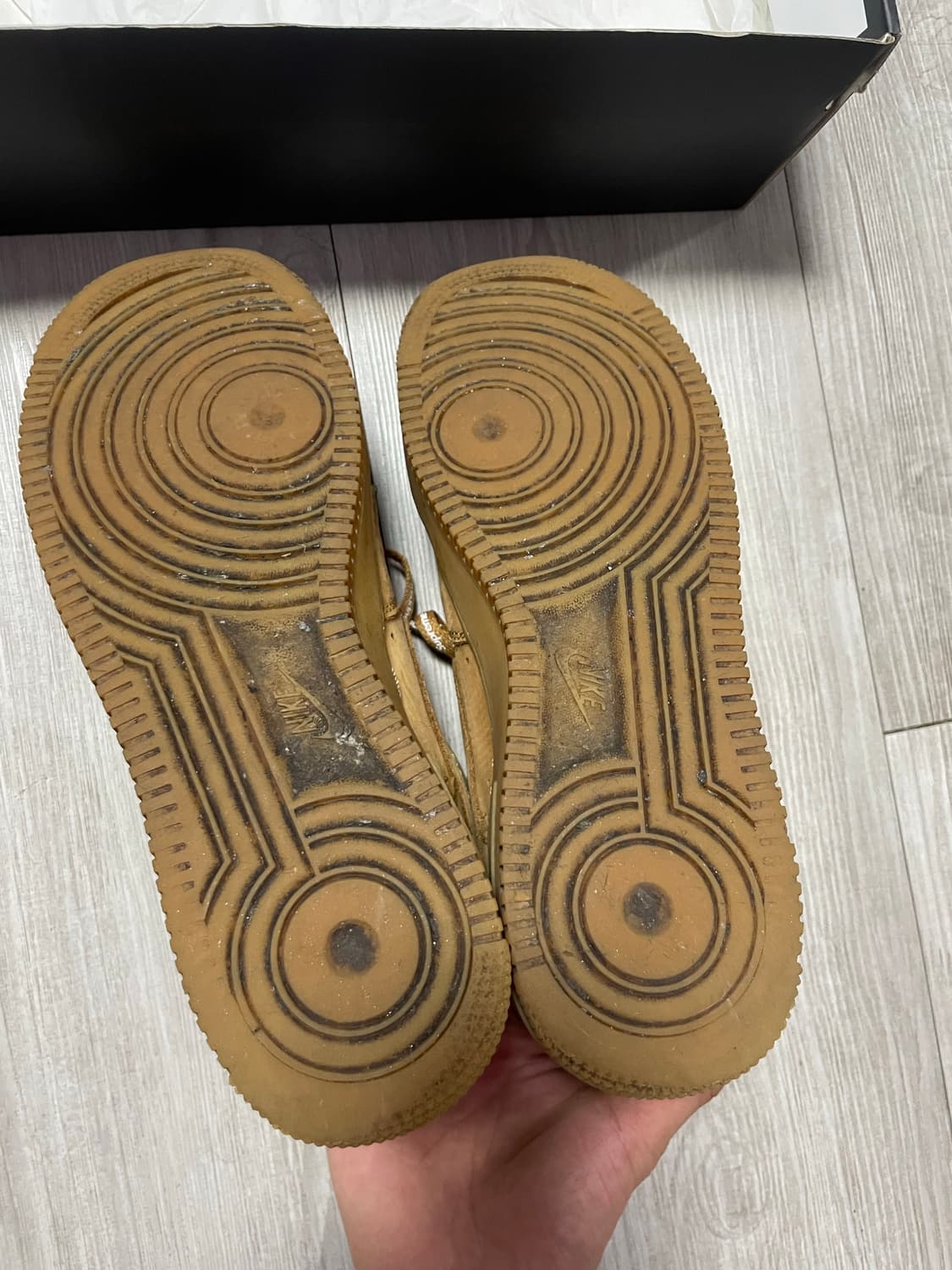 나이키 슈프림 된장 에어포스 270 상품이미지4