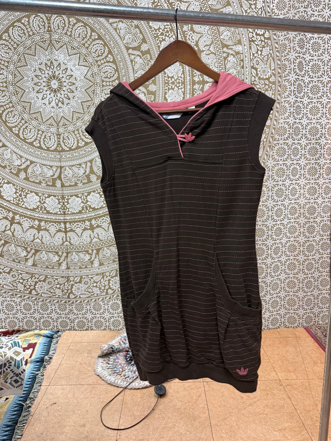 아디다스 여성 스트라이프 민소매 롱 후드티 (Z997) 상품이미지3