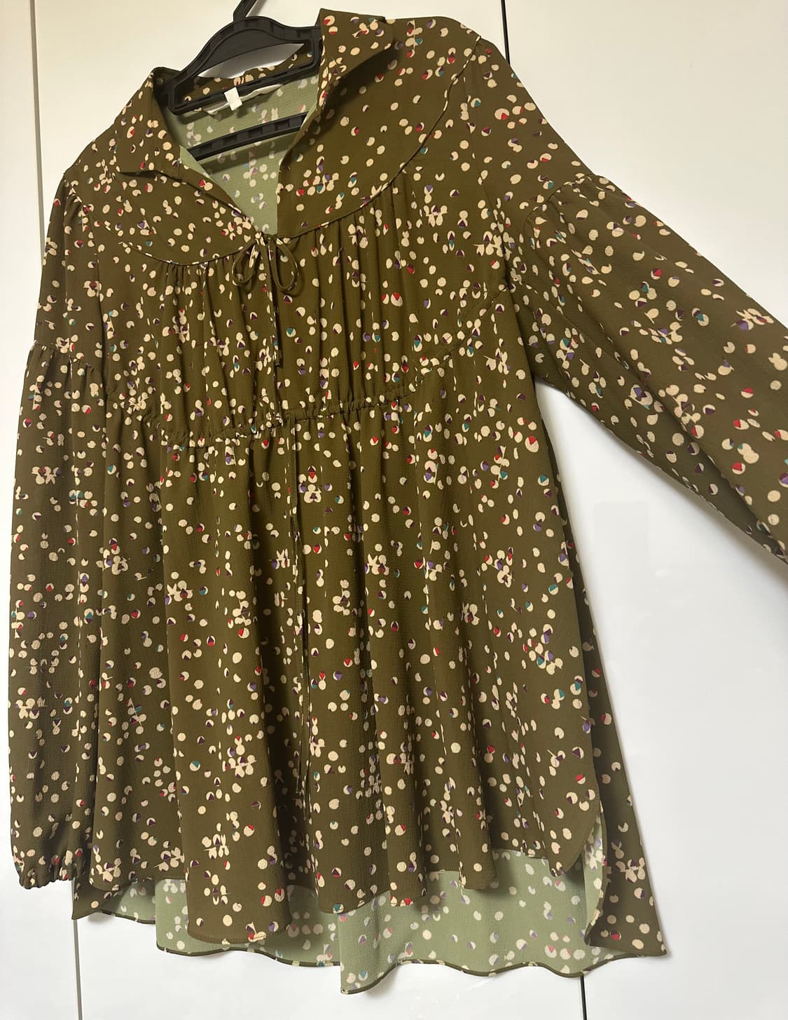 오즈세컨카키 도트  블라우스 상품이미지4