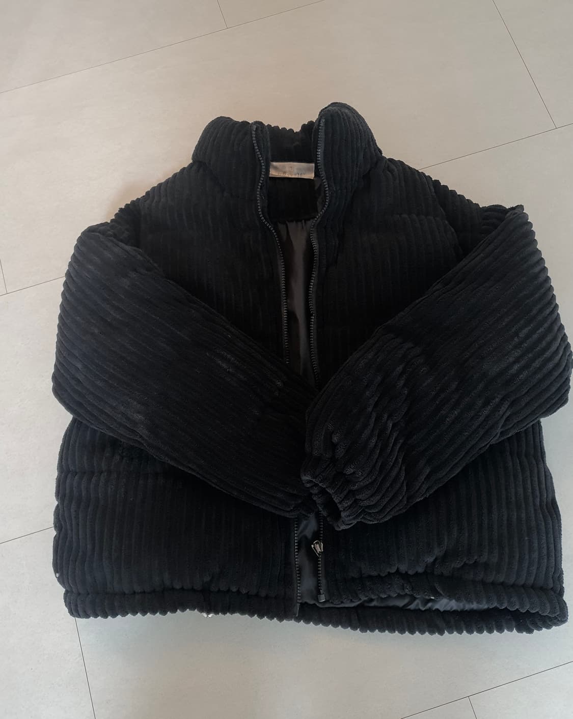 코듀로이 숏 패딩 블랙 상품이미지1