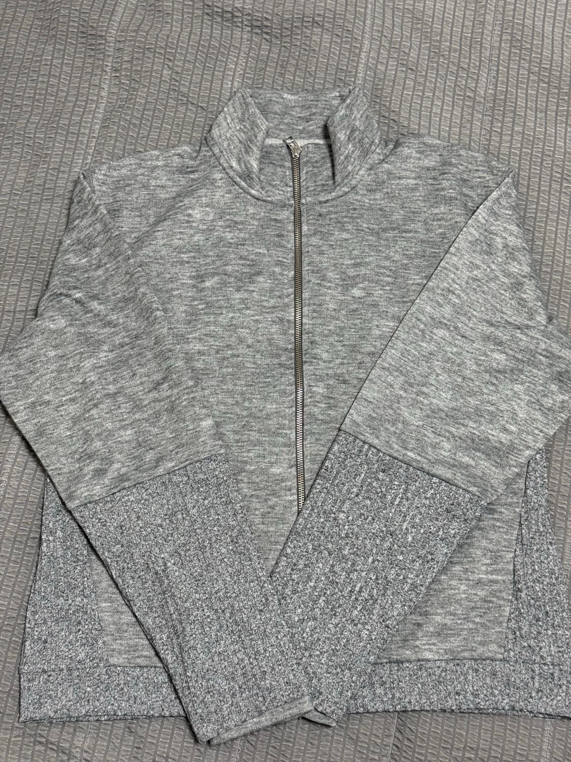 5사이즈) 해칭룸 더블 슬리브 트랙 가디건 상품이미지1