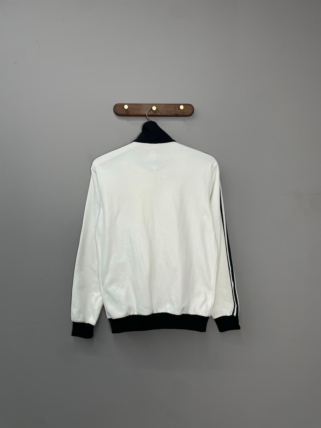 아디다스 오리지널스 베켄바우어 화이트 블랙 트랙탑 져지 H1666 상품이미지4