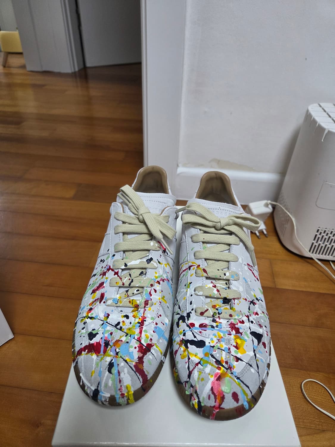 42size 마르지엘라 페인팅 상품이미지1