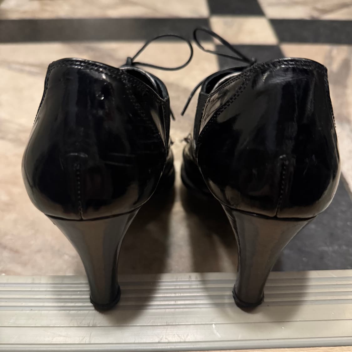 크로커 레이스업 힐 구두 상품이미지4