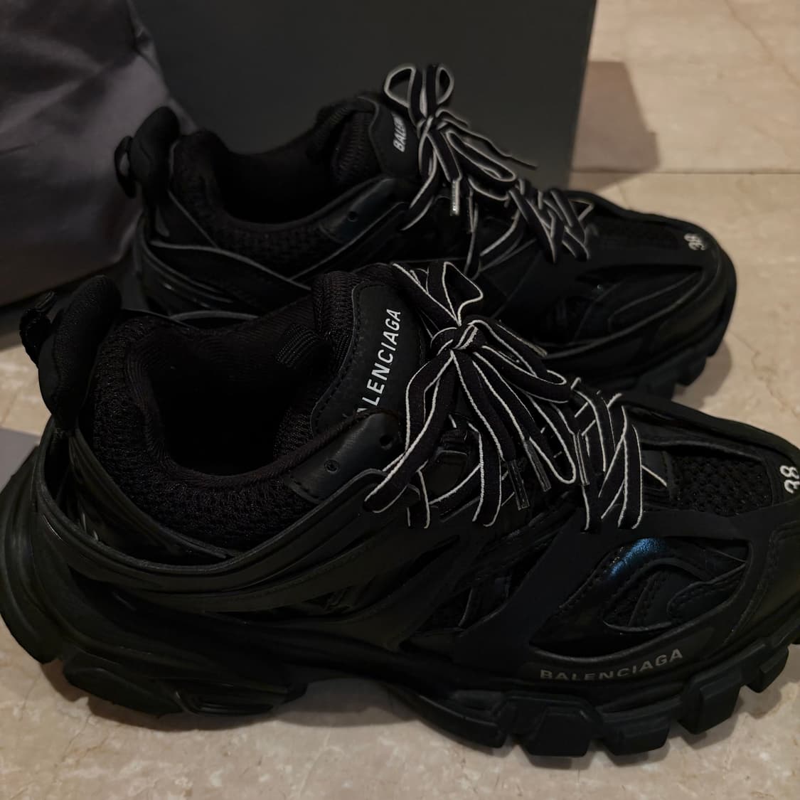 발렌시아가 트리플s 블랙 스니커즈 38, 250 상품이미지2