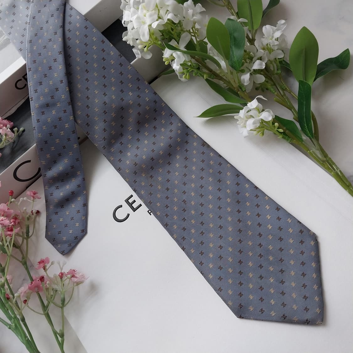 셀린느 실크 트리오페 자수 넥타이 9.1cm A~B등급 K2087
 상품이미지2