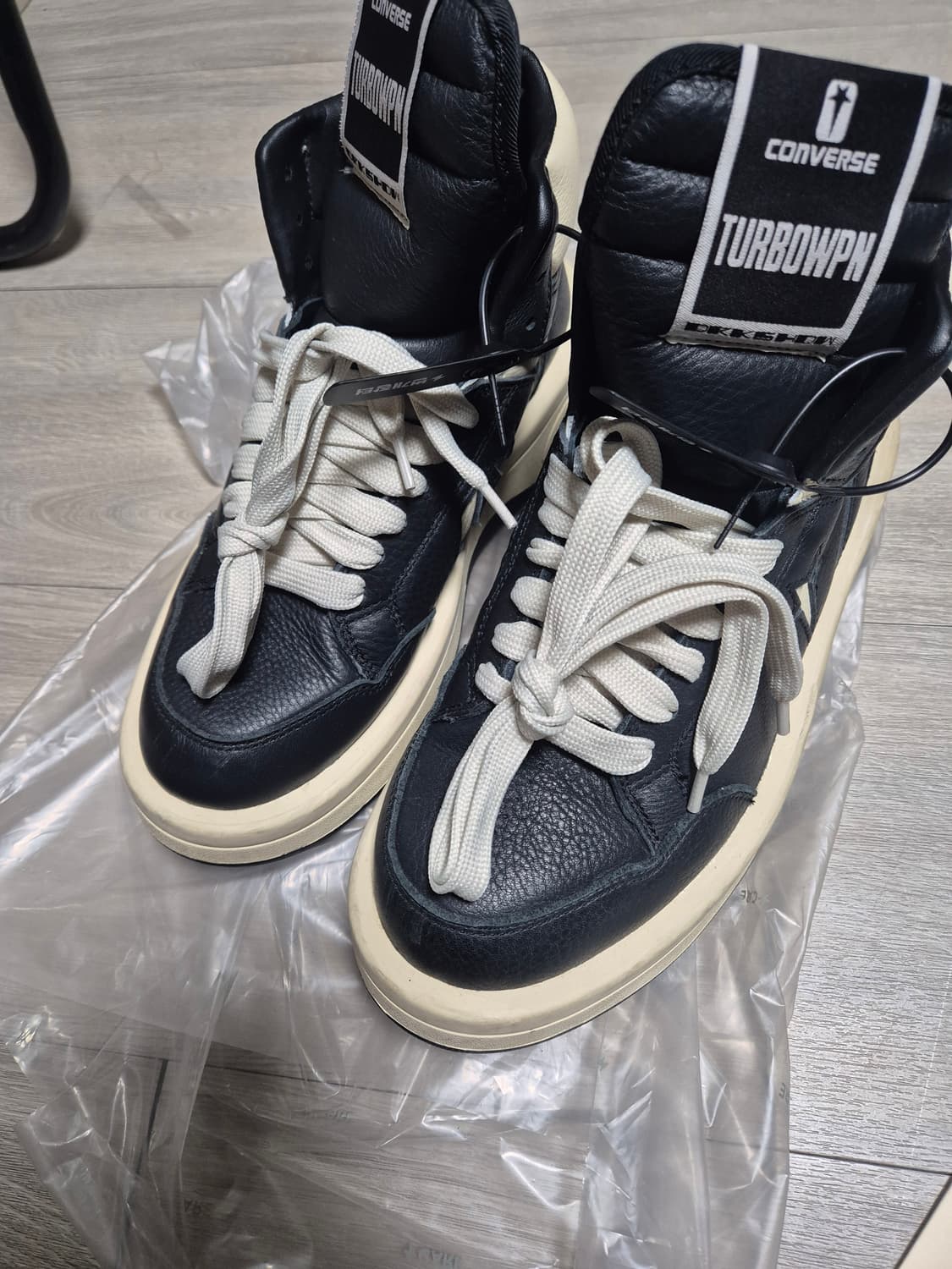 [250] 릭오웬스 컨버스 다크쉐도우 터보웨폰 블랙크림 상품이미지1