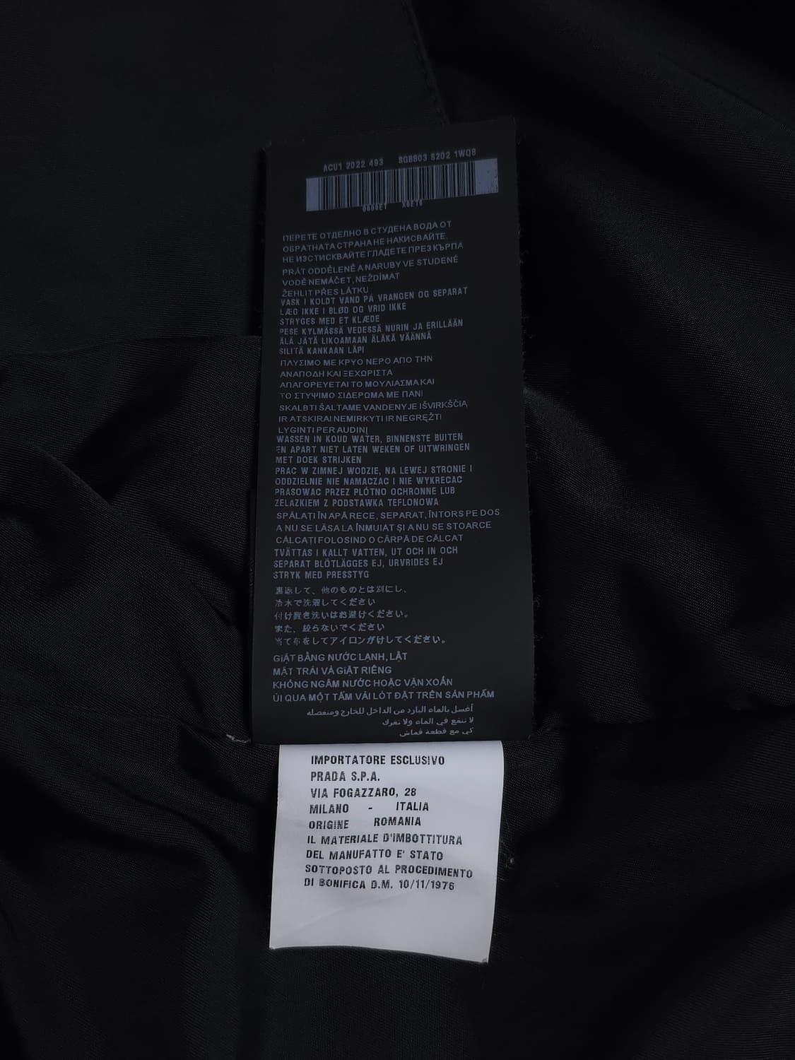 [L] 프라다 리나일론 퀄팅 패딩 블랙(SGB803) 상품이미지10