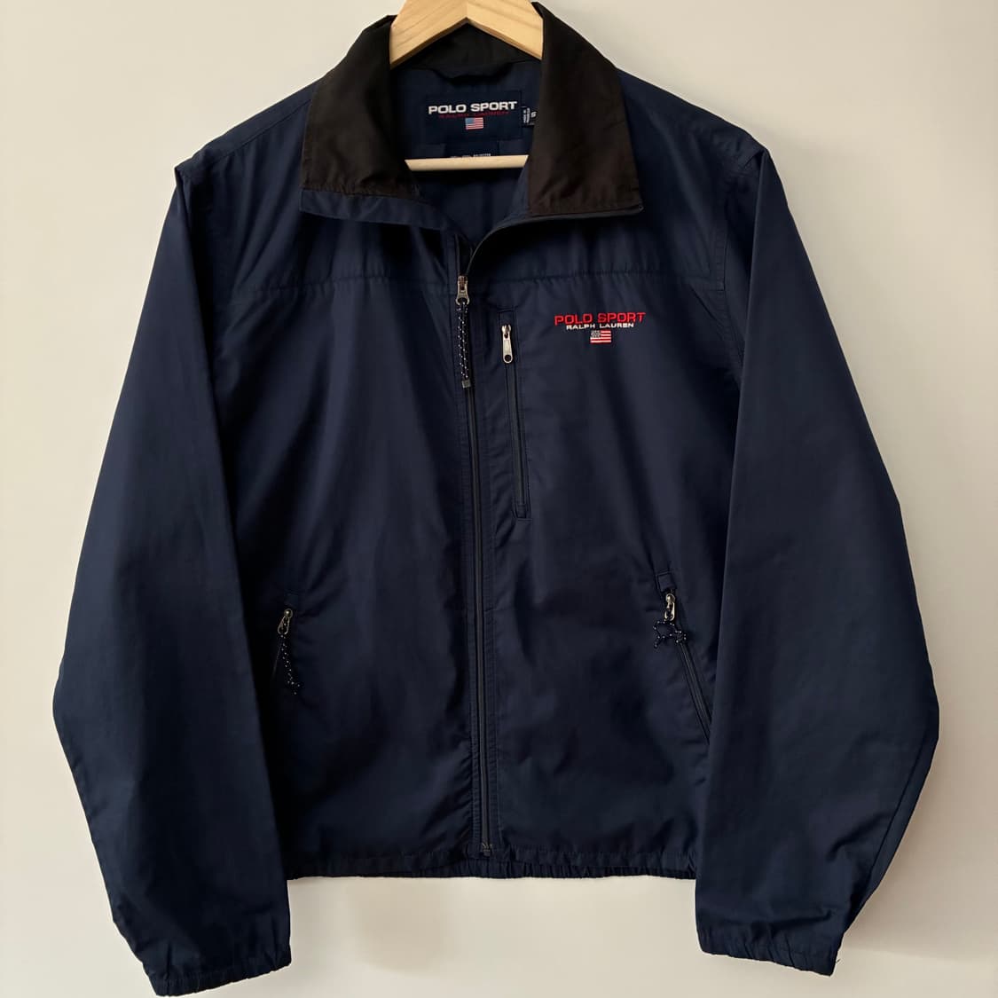 폴로 스포츠 00s 바람막이 상품이미지1