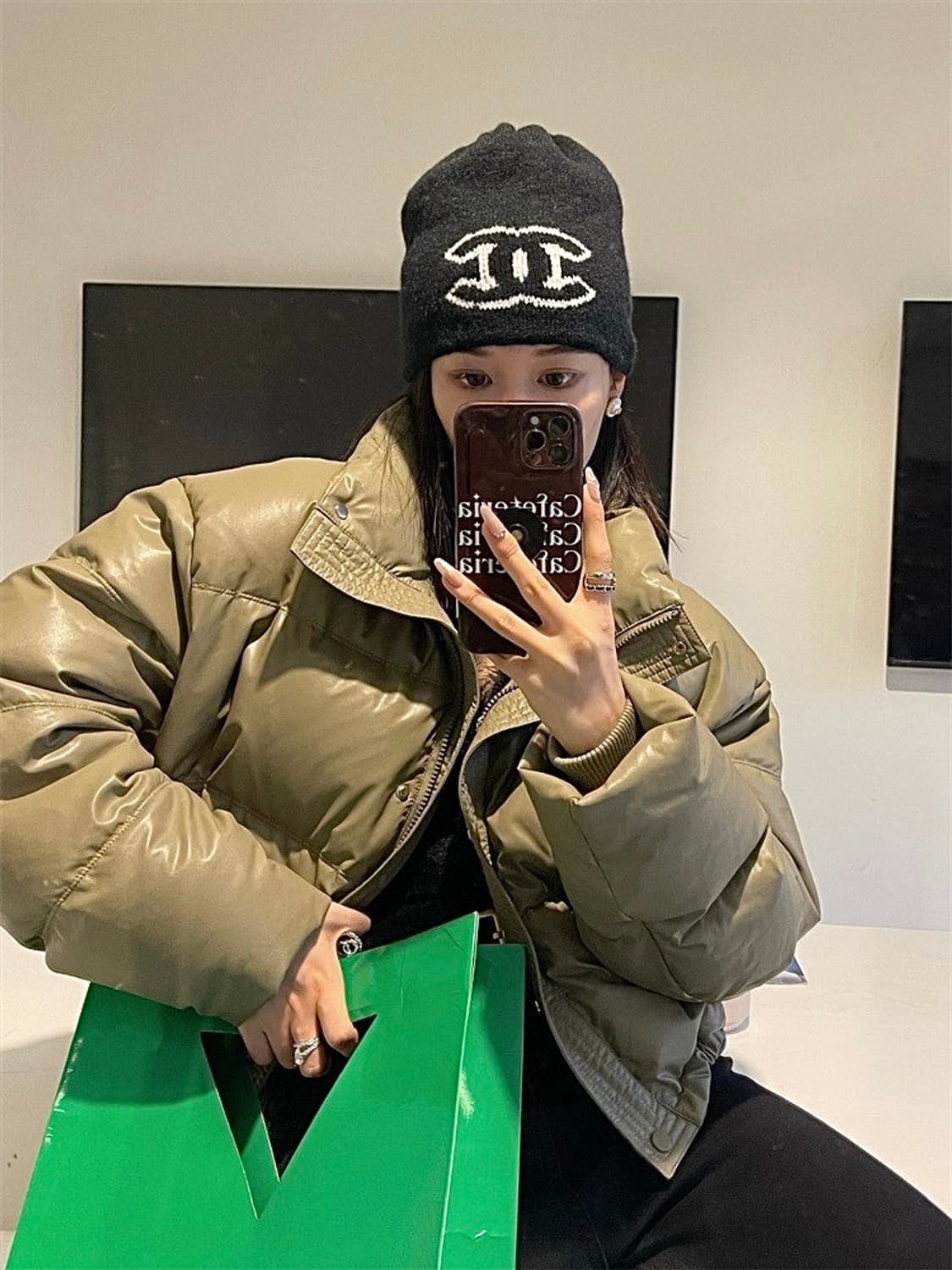 보세 카키 유광 크롭 숏 패딩 하이넥 웰론 점퍼 글로시 푸퍼 가죽 레더 상품이미지2