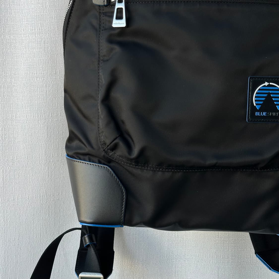 Montblanc 몽블랑 블루 스피릿 미디움 백팩 블랙 상품이미지4