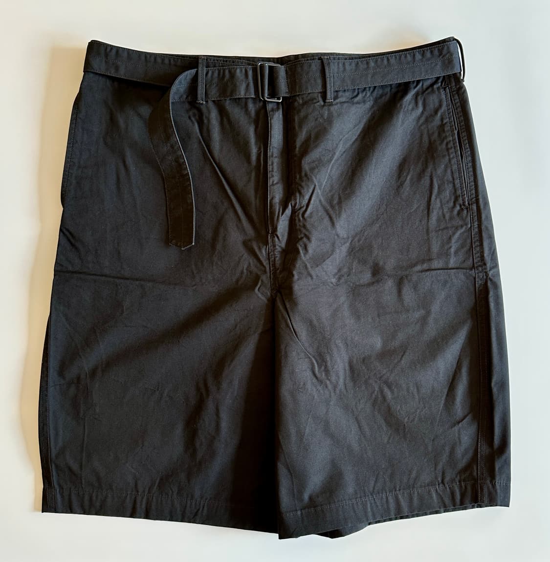 르메르 테일러드 벨티드 쇼츠 블랙 L사이즈 신품급 유니섹스 트위스트 상품이미지1