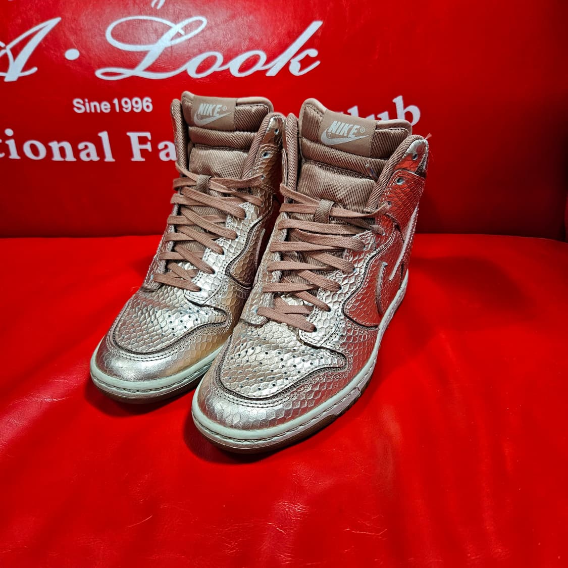 나이키(Nike) 프리미엄 덩크 스카이 하이 골드 웨지 스니커즈 상품이미지6