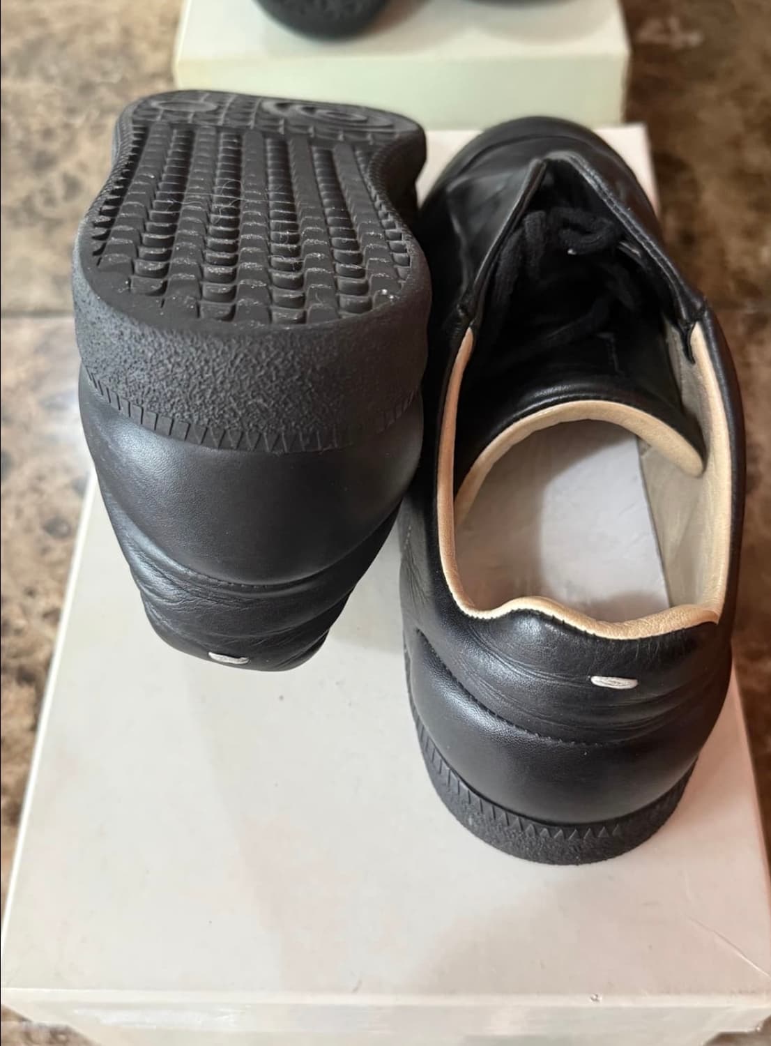 마르지엘라 퓨쳐 로우(41.5) 상품이미지2