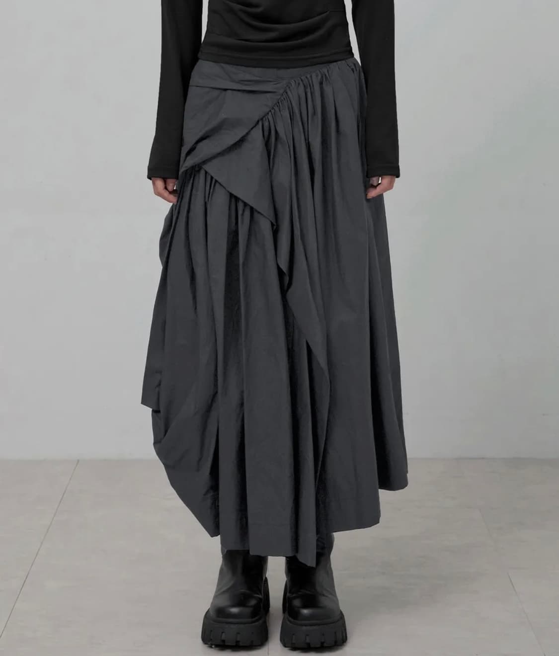 플레어업 드레이프 레이어드 스커트 차콜 상품이미지2