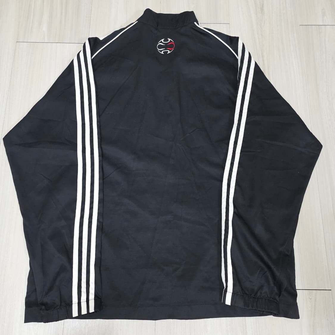 아디다스 가이스트 바람막이 상품이미지3