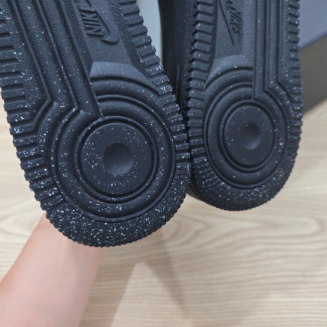 270 나이키 에어포스1 로우 LV8 씨글래스 상품이미지9