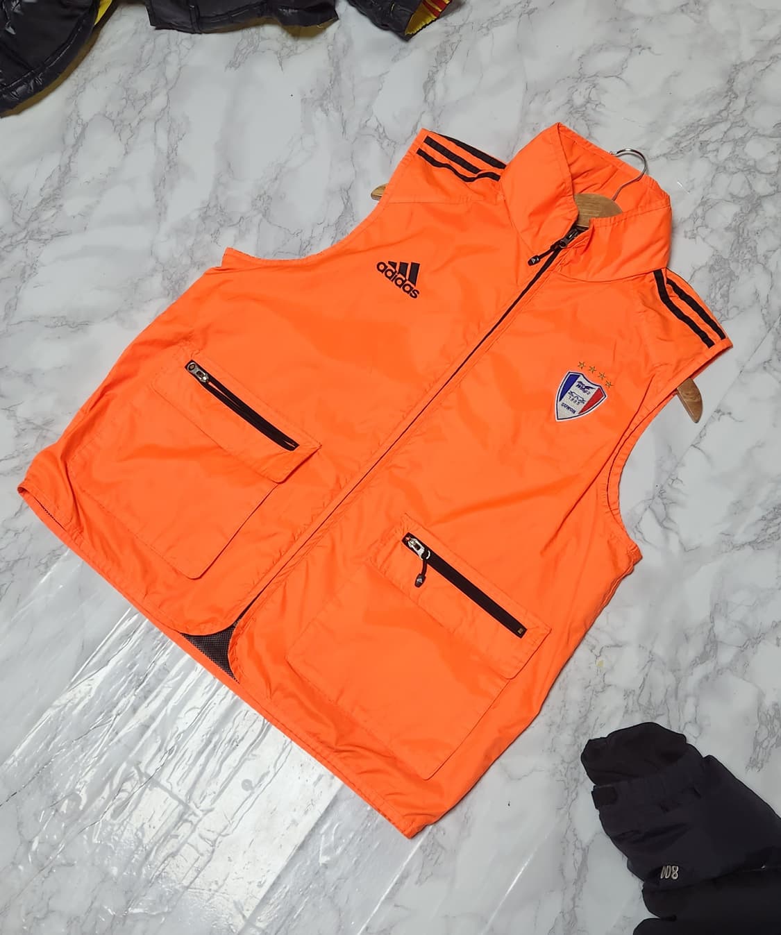 아디다스 수원 삼성 블루윙즈 스태프 베스트 조끼 자켓 상품이미지4