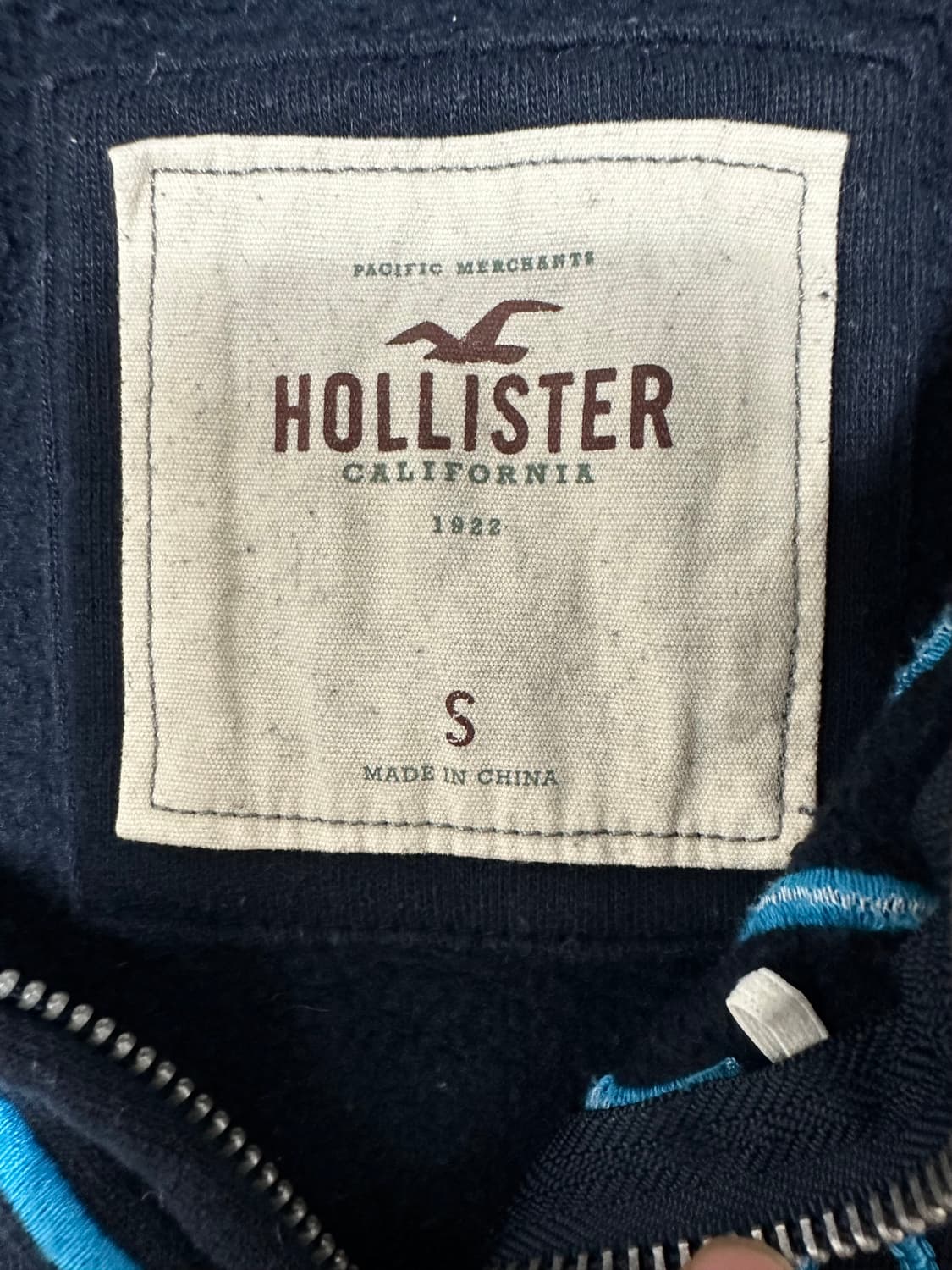홀리스터 y2k 네이비 후드집업 상품이미지4