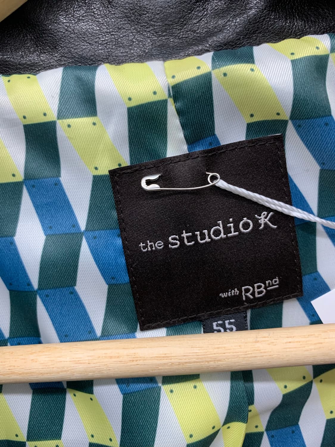 The studio K 램스킨 하프 지퍼 코트 상품이미지7