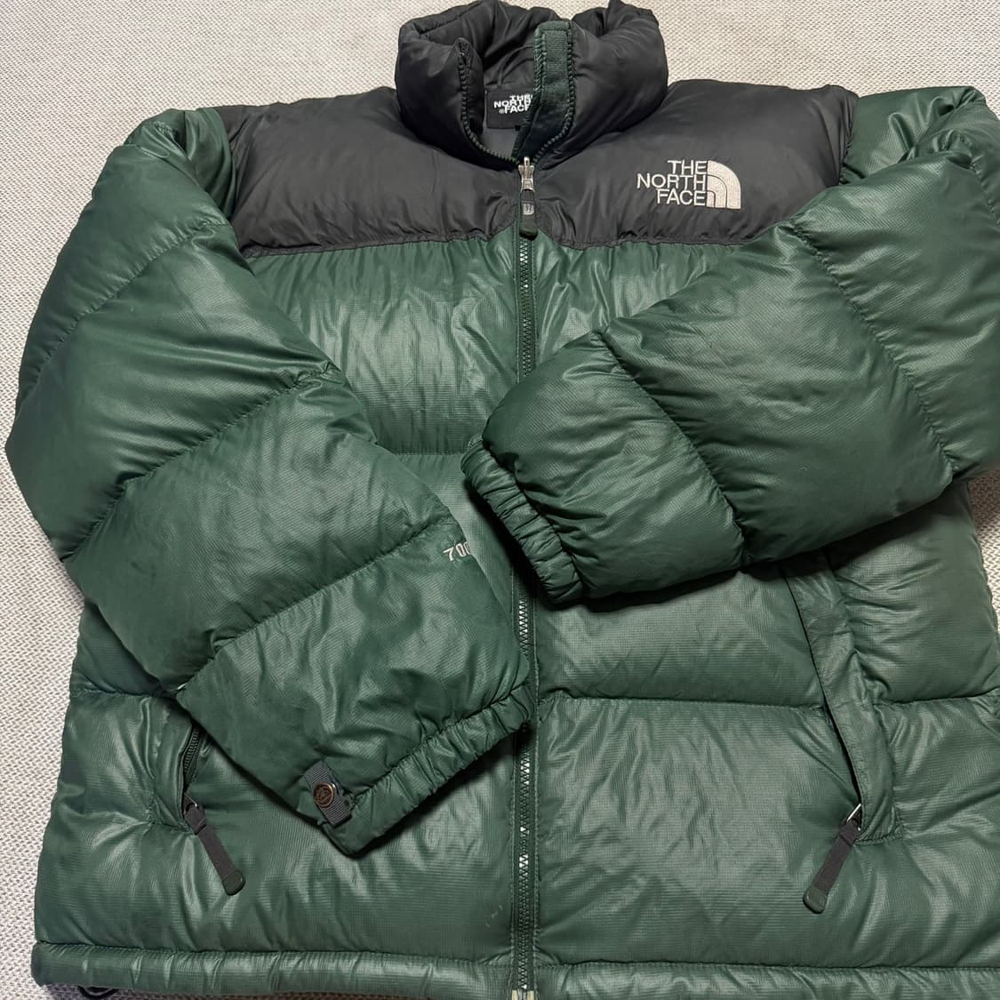노스페이스 700 카키 눕시 패딩 상품이미지2