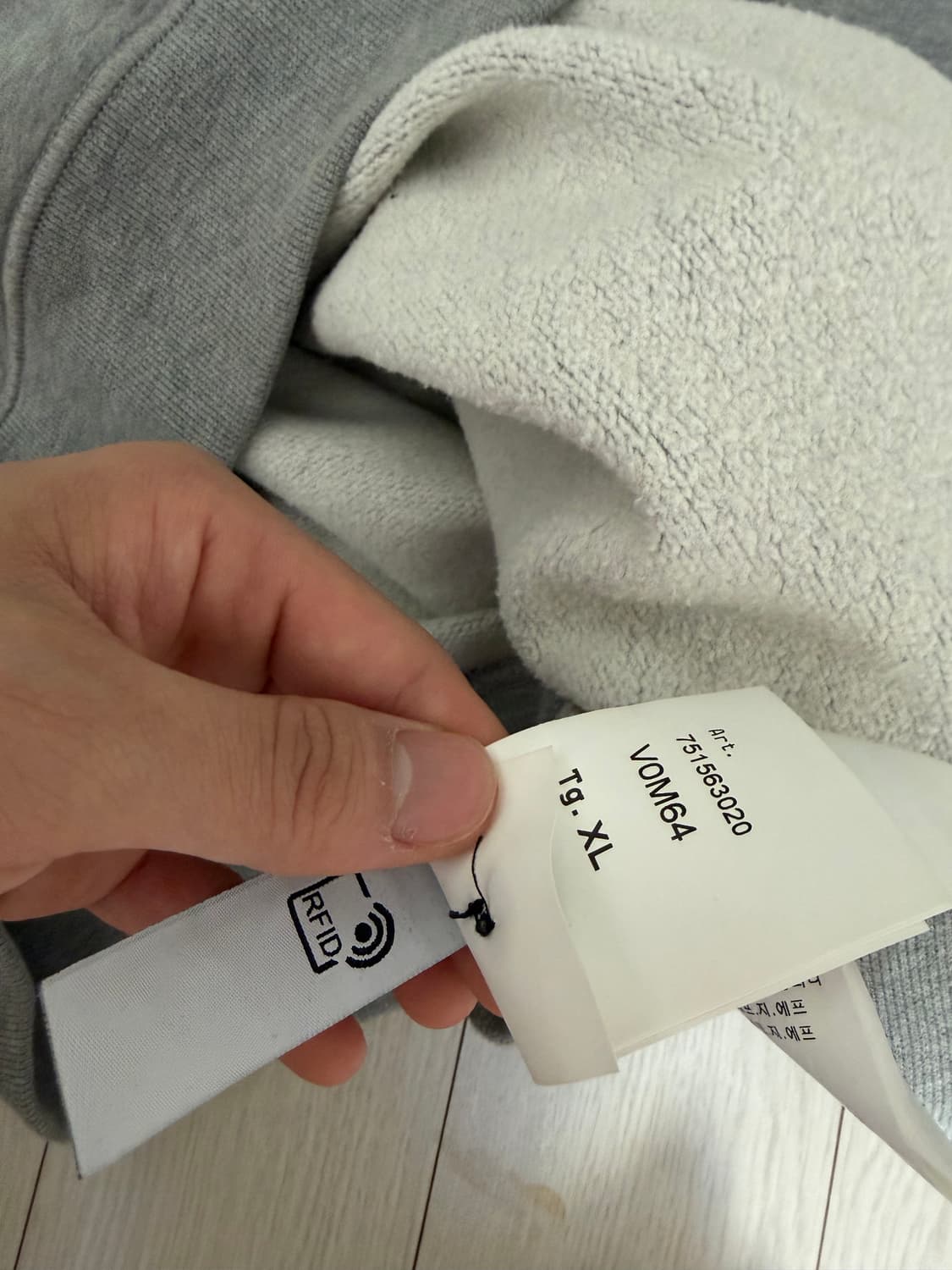 백화점판 신형택 스톤아일랜드 맨투맨 그레이 XL 상품이미지5