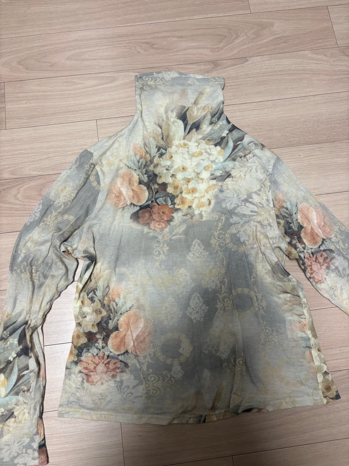 아방가르드 기하학 플라워 패턴 탑 상품이미지2