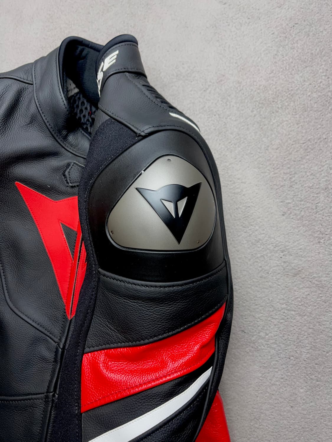 [48] DAINESE 다이네즈 아브로 4 레더 자켓 - 레이싱자켓 상품이미지3