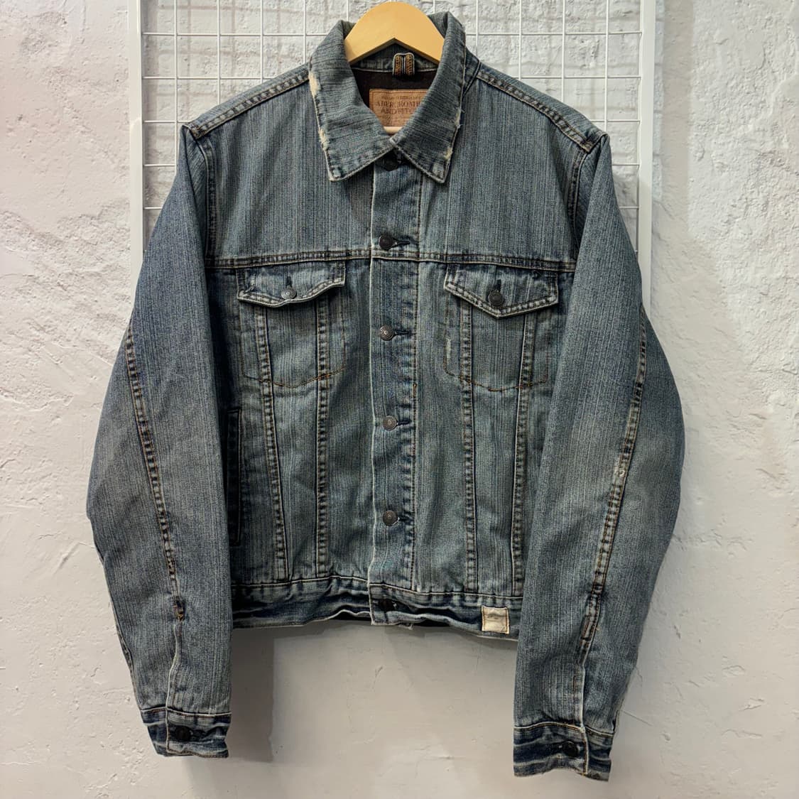 아베크롬비 빈티지 데님 워싱 트러커 자켓 L 상품이미지1