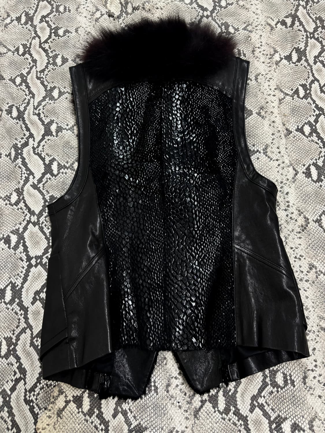 V-Kei Rare Python Design Fur Trimming Sh 상품이미지6