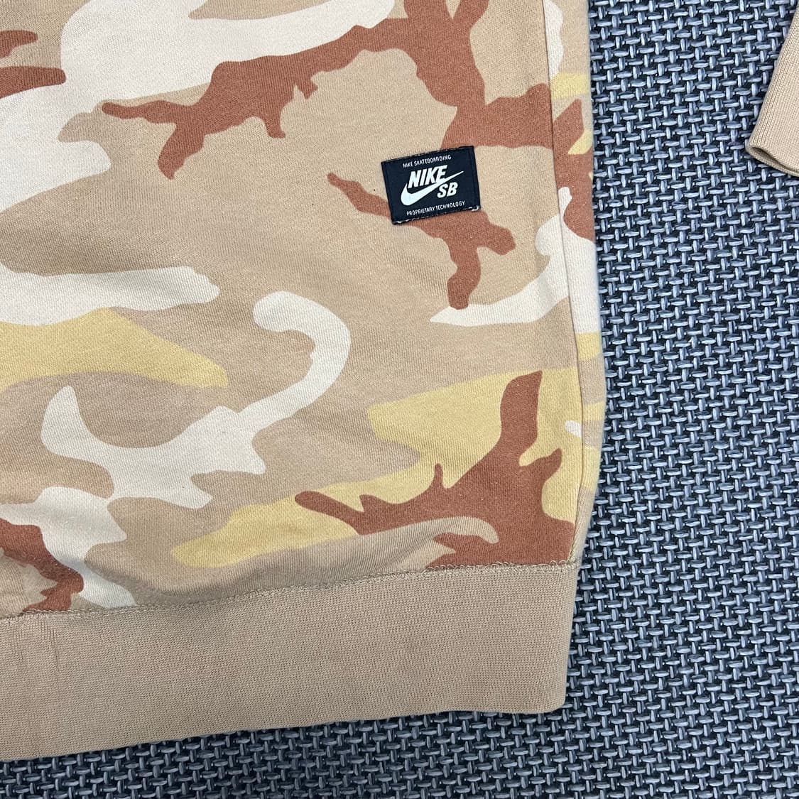 착샷O 나이키SB 카모 빅로고 후드 상품이미지5