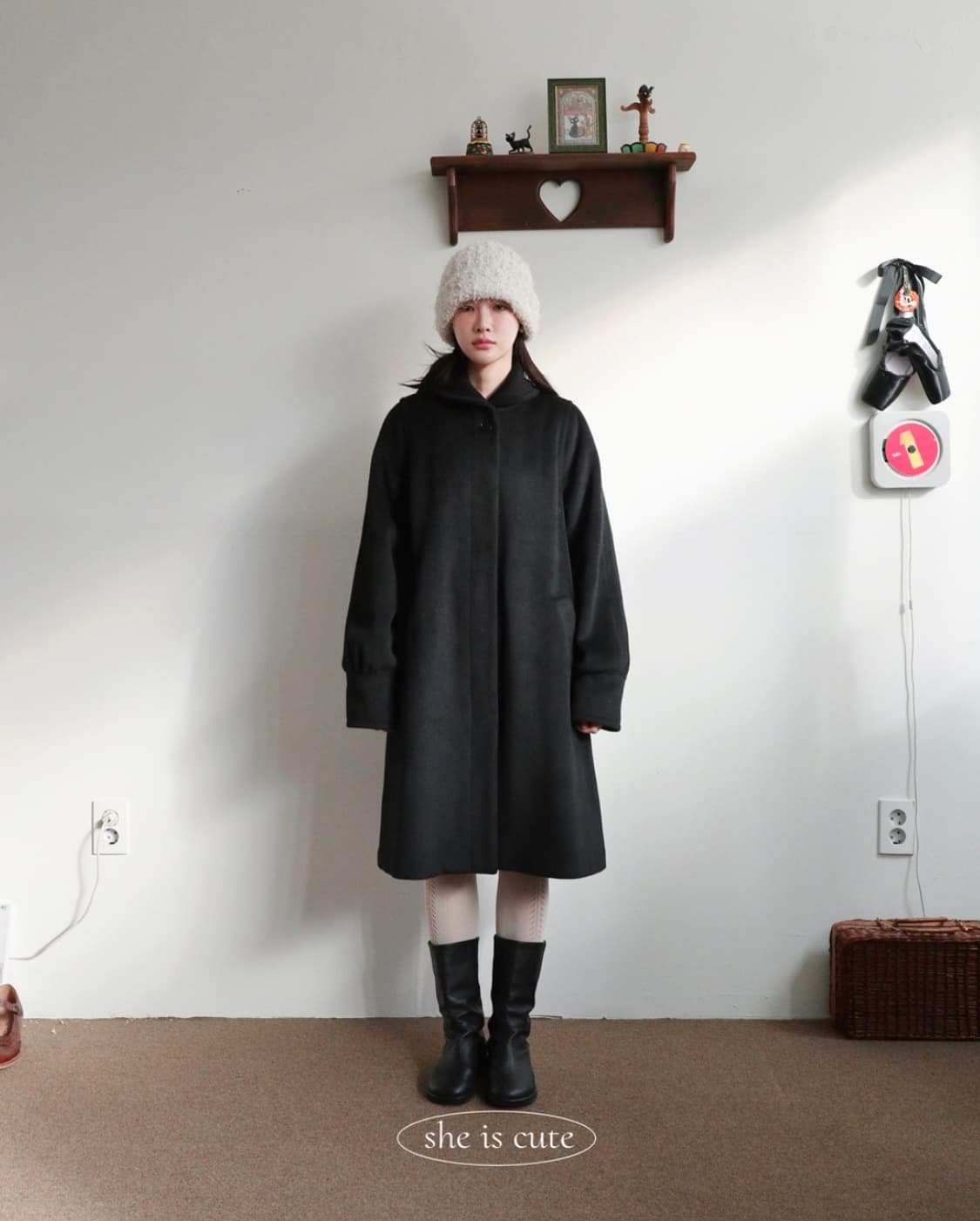 쉬이즈큐트 코트 상품이미지2