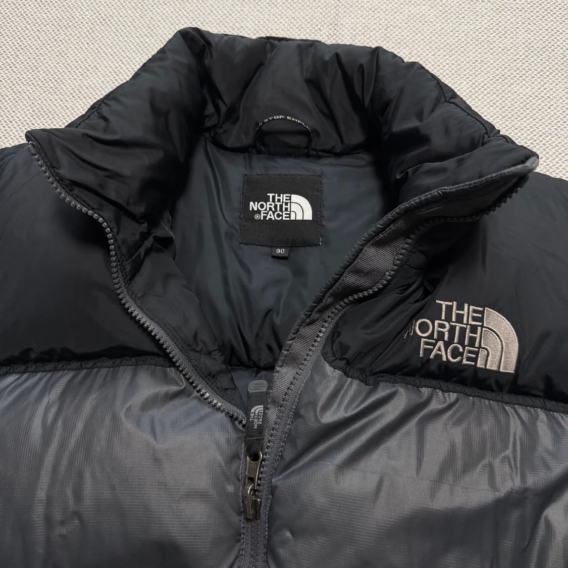 노스페이스 700 눕시 패딩 상품이미지2