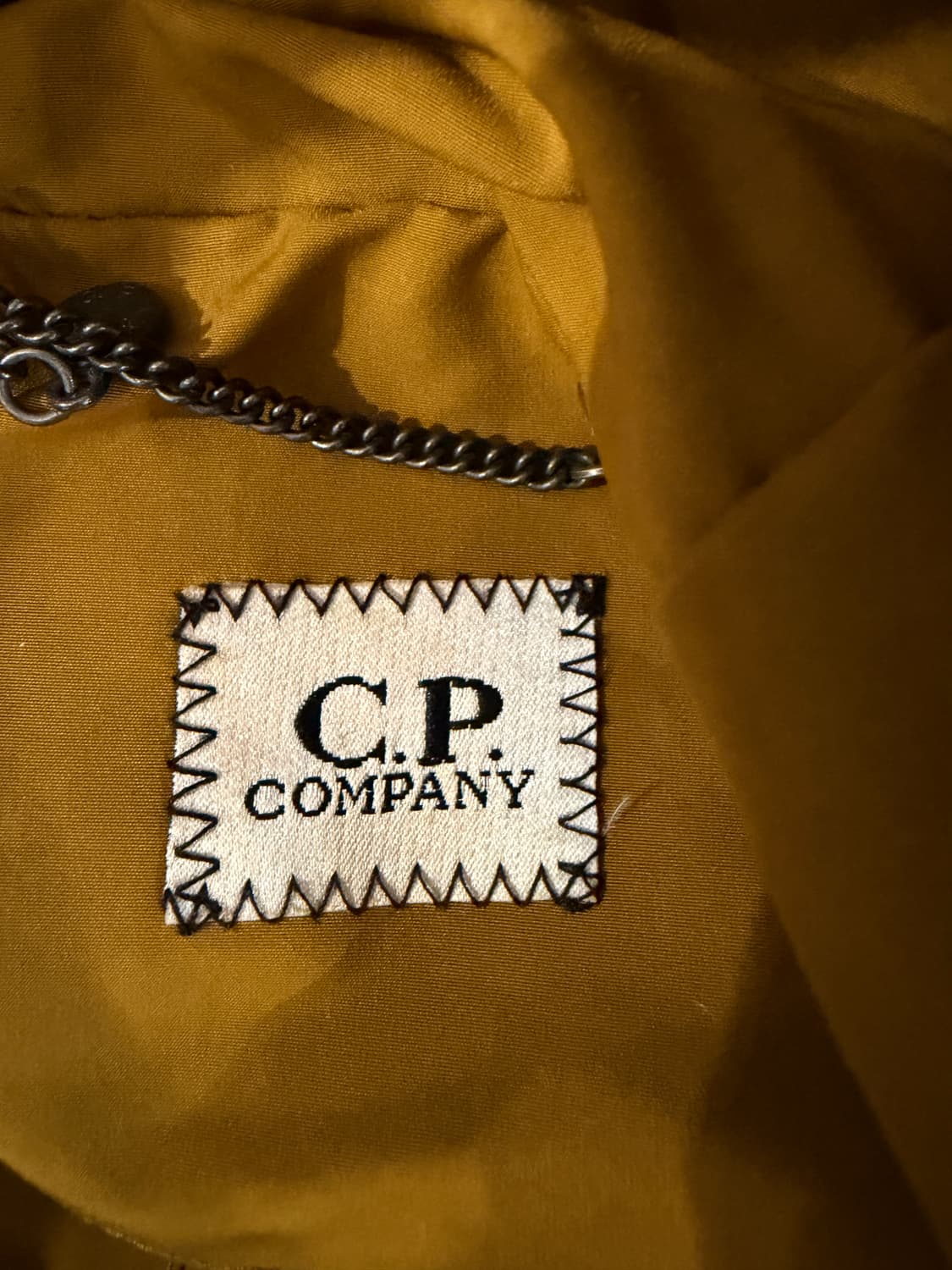 C.P. 컴퍼니 고글 후드 필드 자켓 상품이미지5