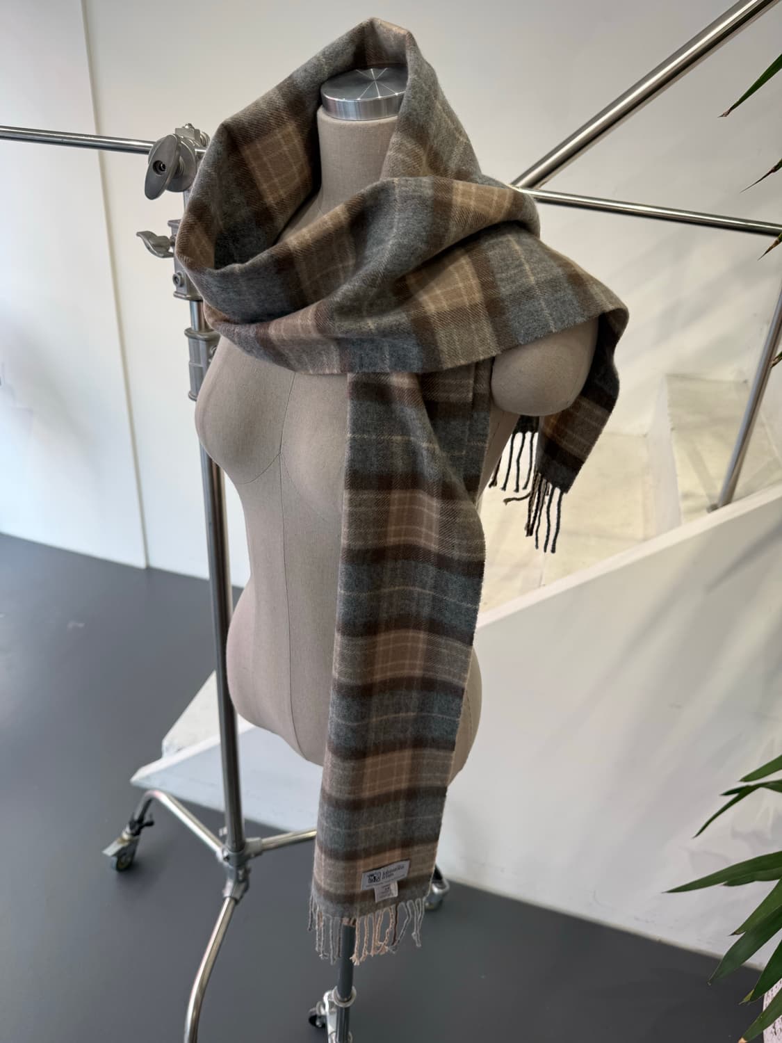 존스톤스 오브 엘긴 캐시미어 머플러 상품이미지3