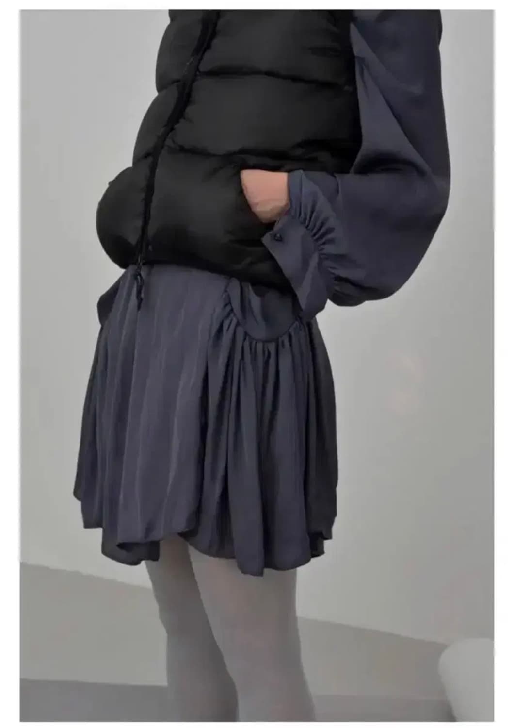 eonts 에옹쓰 실키 하이넥 드레스 상품이미지2