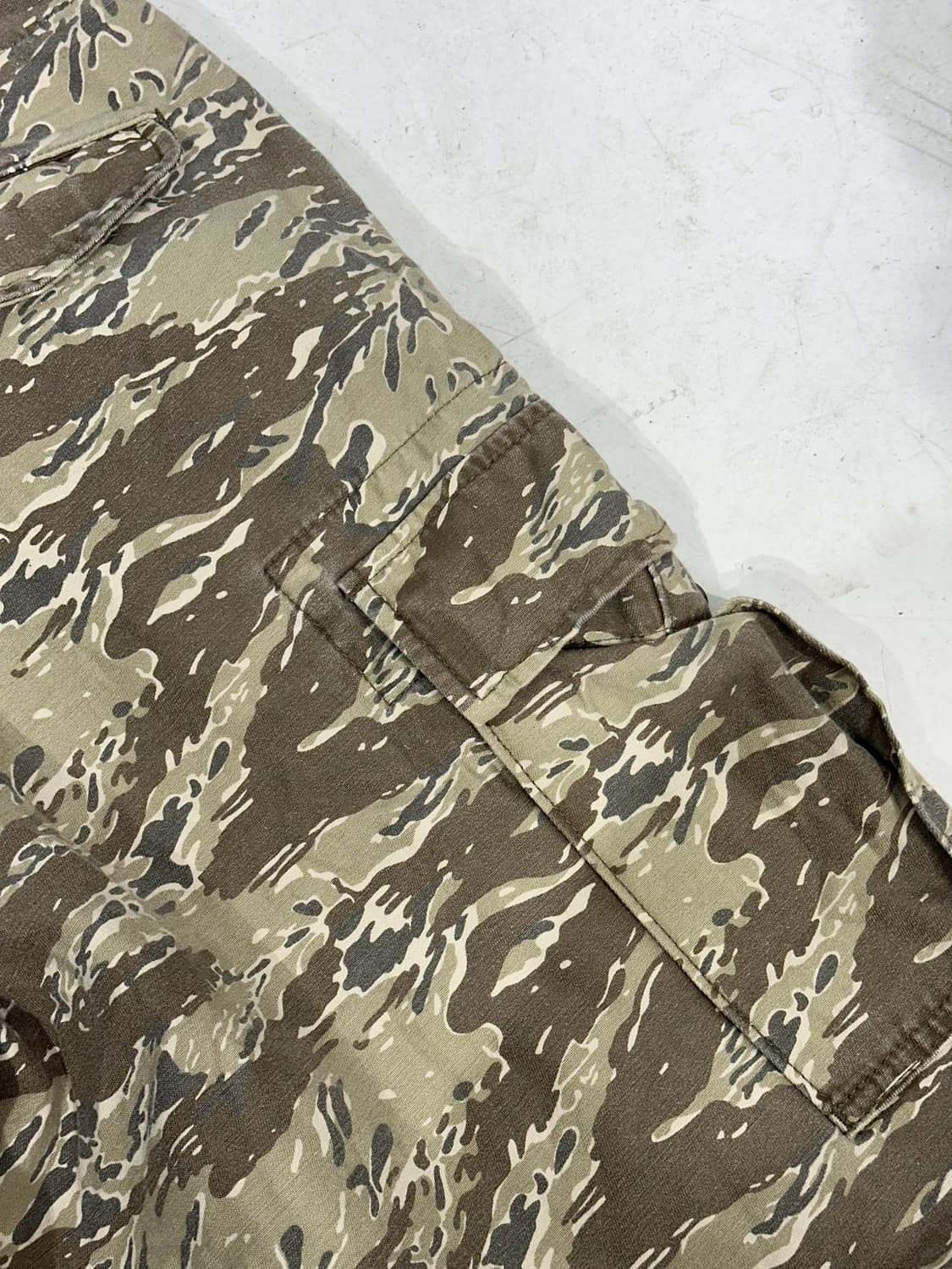 일본 빈티지 베이지 와이드 밀리터리 카모 카고 팬츠 S 상품이미지6