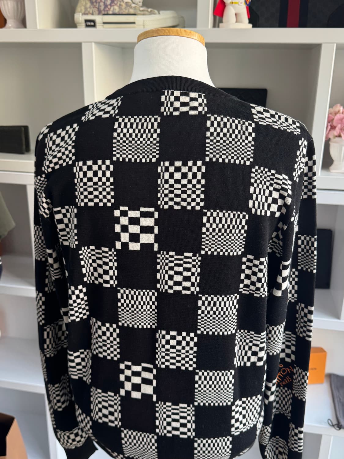 [정품/XL] 루이비통 다미에 크루넥 체크 니트 상품이미지2