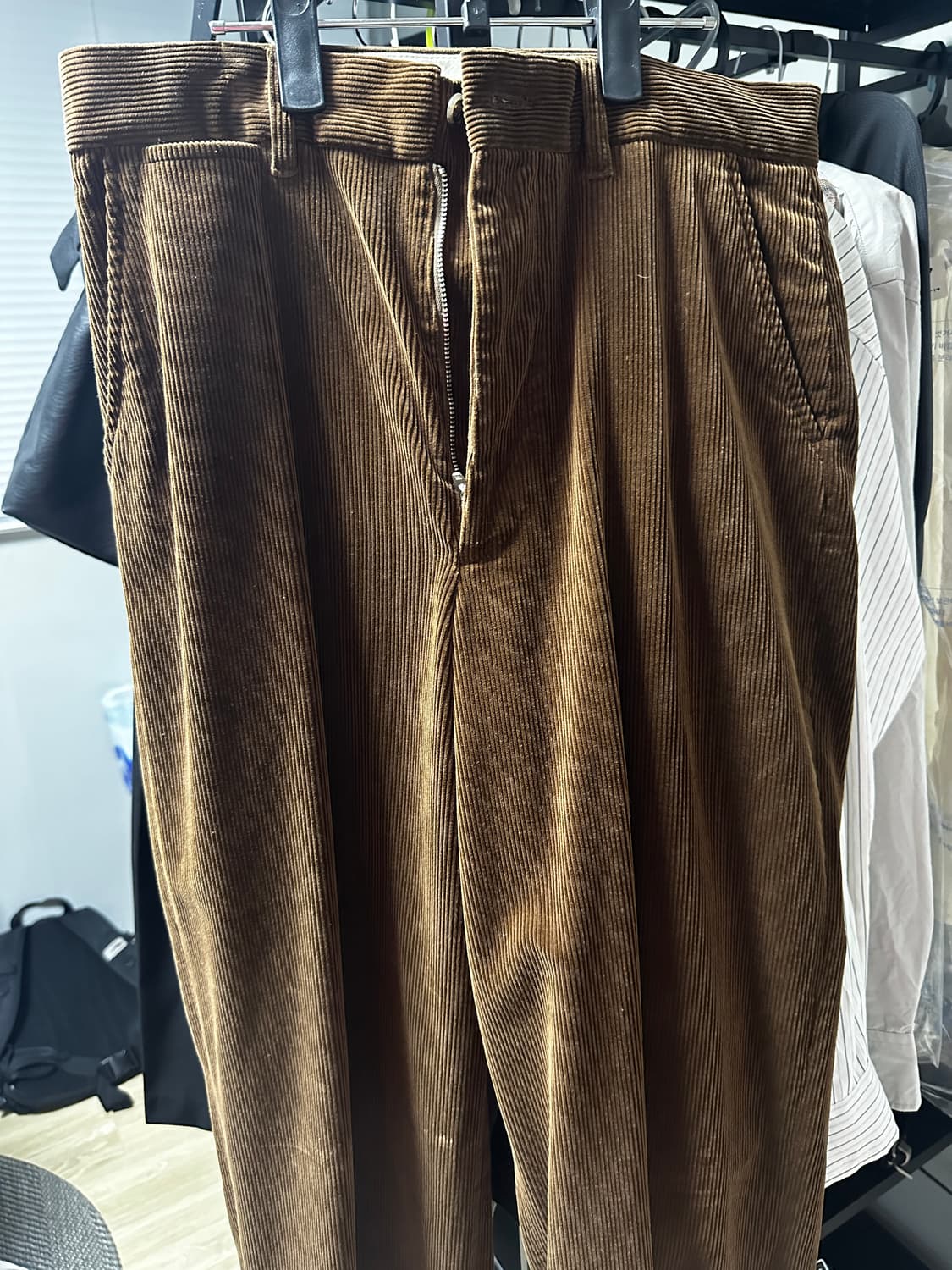 토마스모어 코듀로이 팬츠 상품이미지1