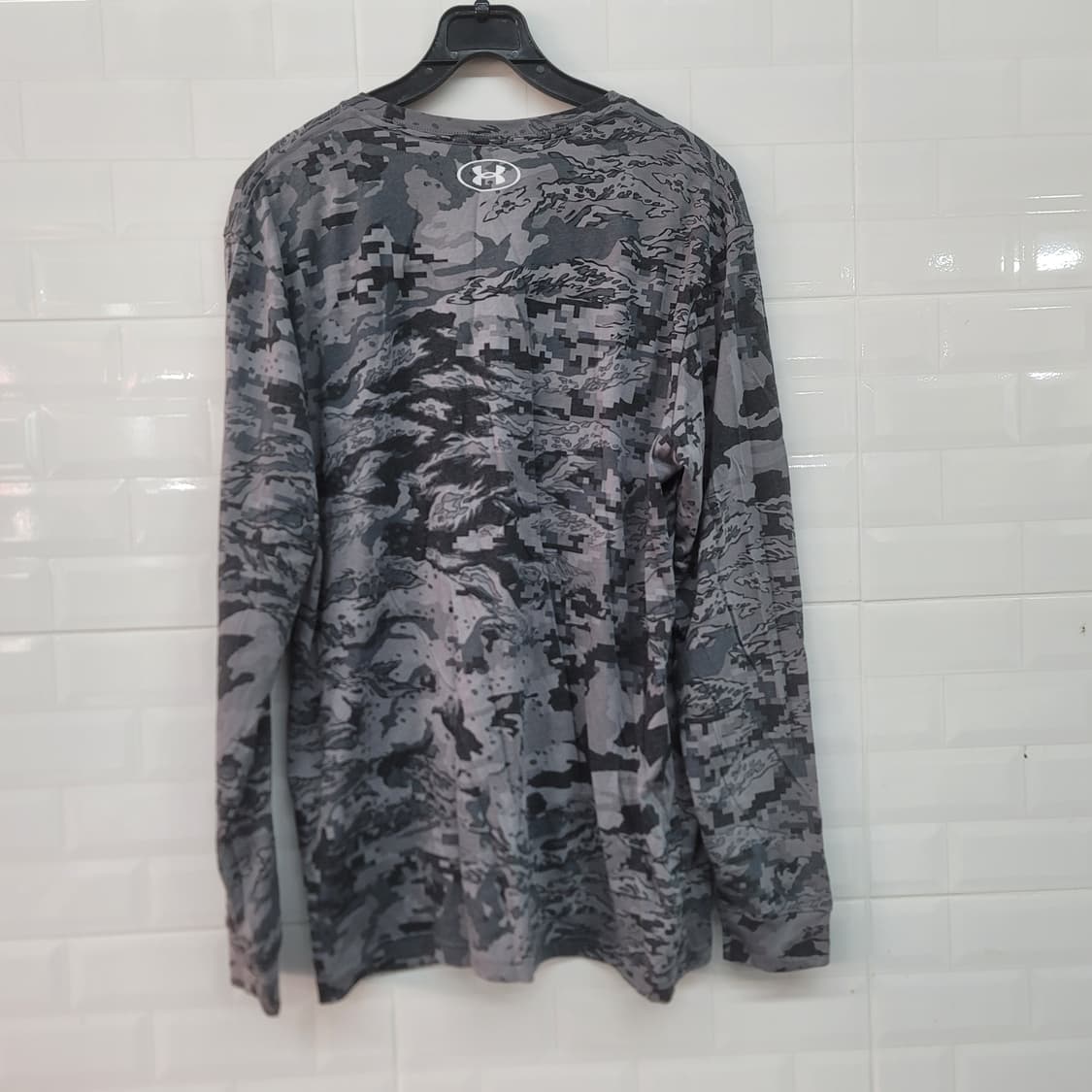언더아머 카모 긴팔티 상품이미지2