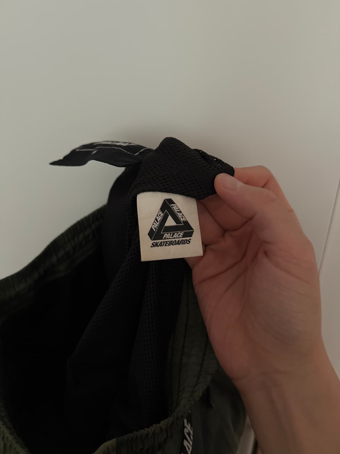 19ss 팔라스 실러 셸 팬츠 (M) 상품이미지5