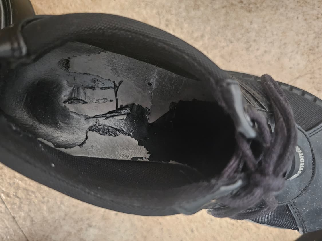 데모니아 스톰프 240 상품이미지4