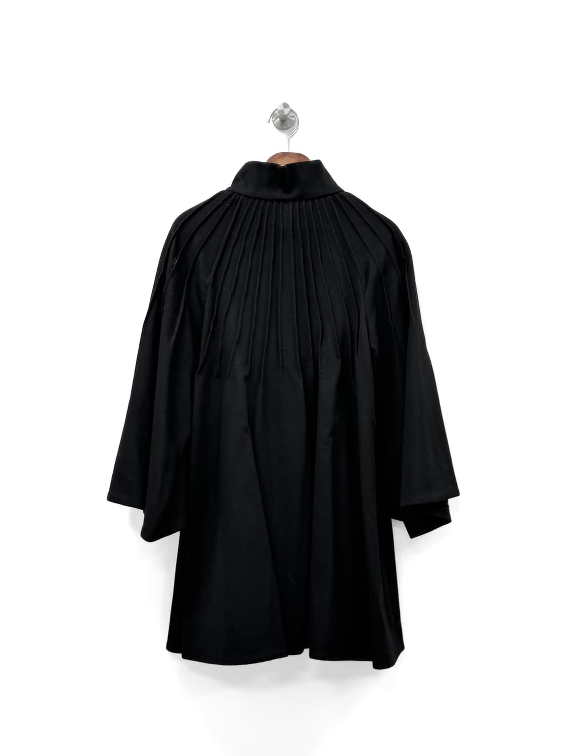 France ANDREW GN Pleated Short Coat 상품이미지5