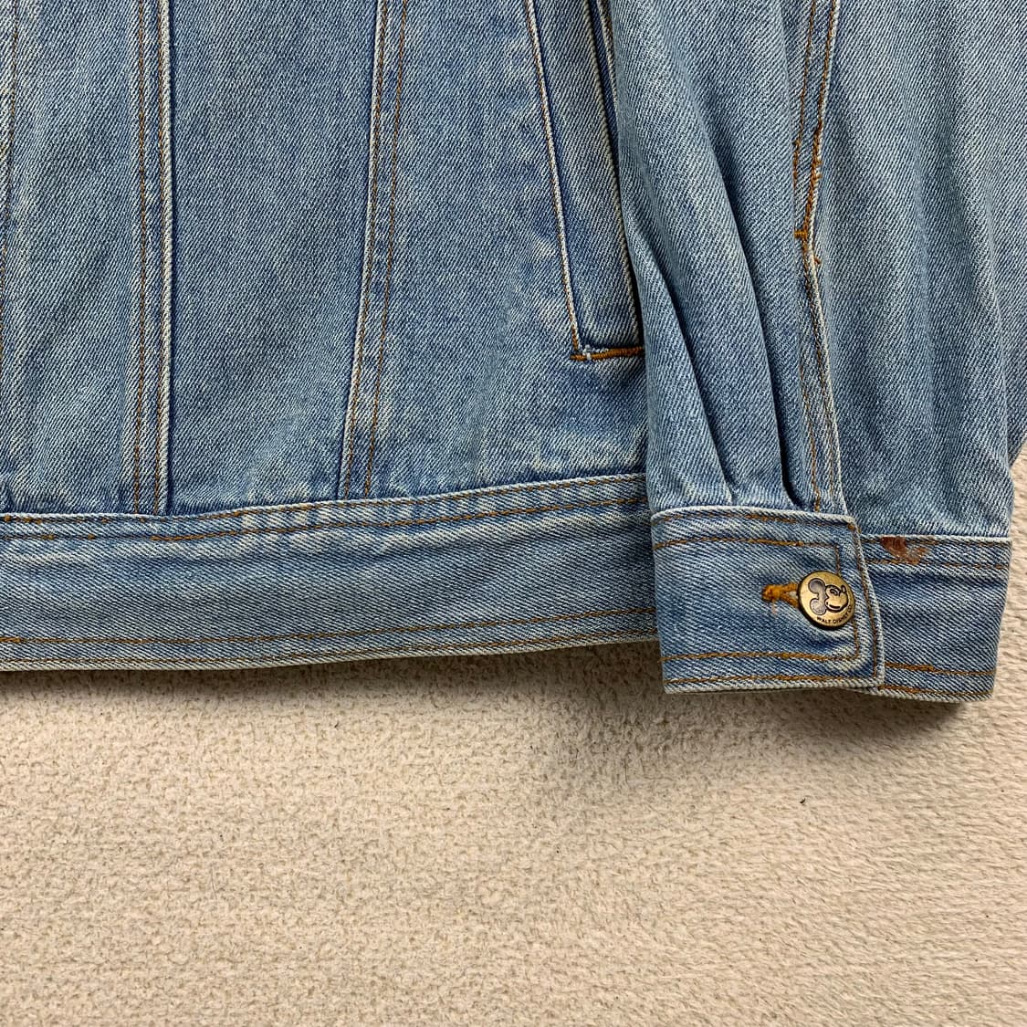 90‘s 디즈니 미키&co 백 프린팅 빈티지 데님 자켓 상품이미지7