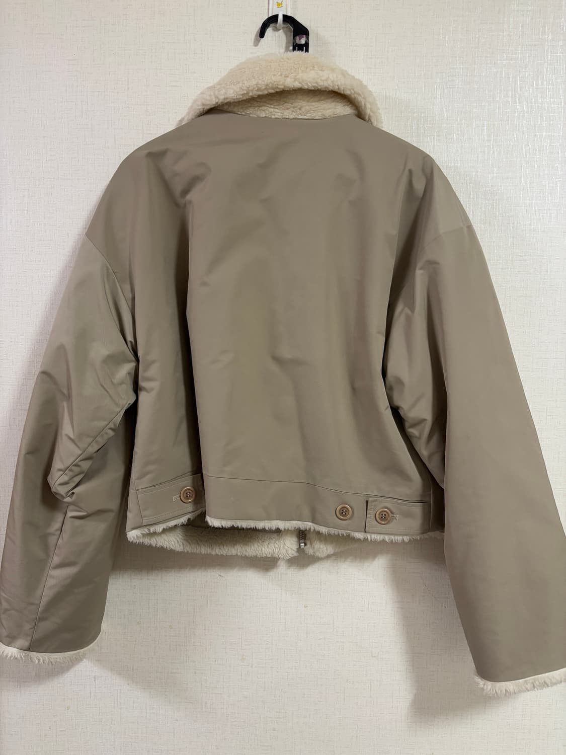 아모멘토 리버서블 시어링 자켓 상품이미지2