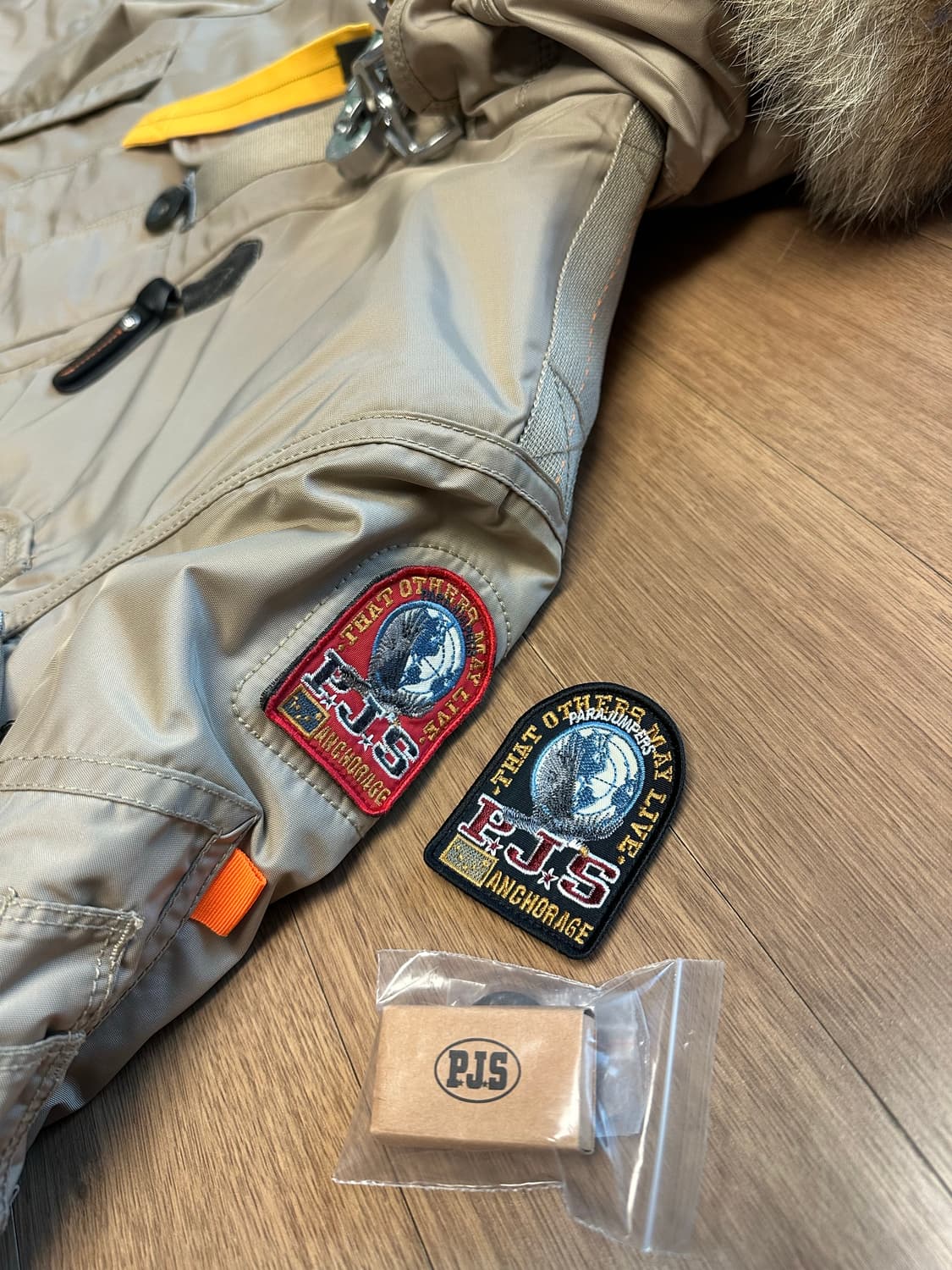 파라점퍼스 코디악 S 사이즈 카푸치노 색상 상품이미지6