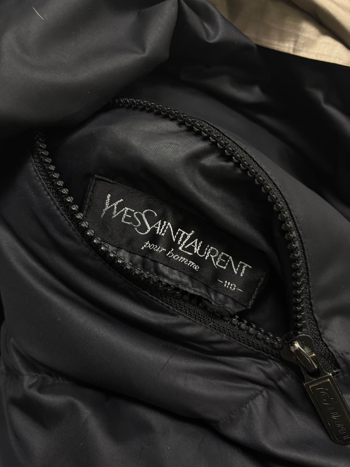 입생로랑 YSL 리버시블 블랙/베이지 구스 패딩 2XL   상품이미지6