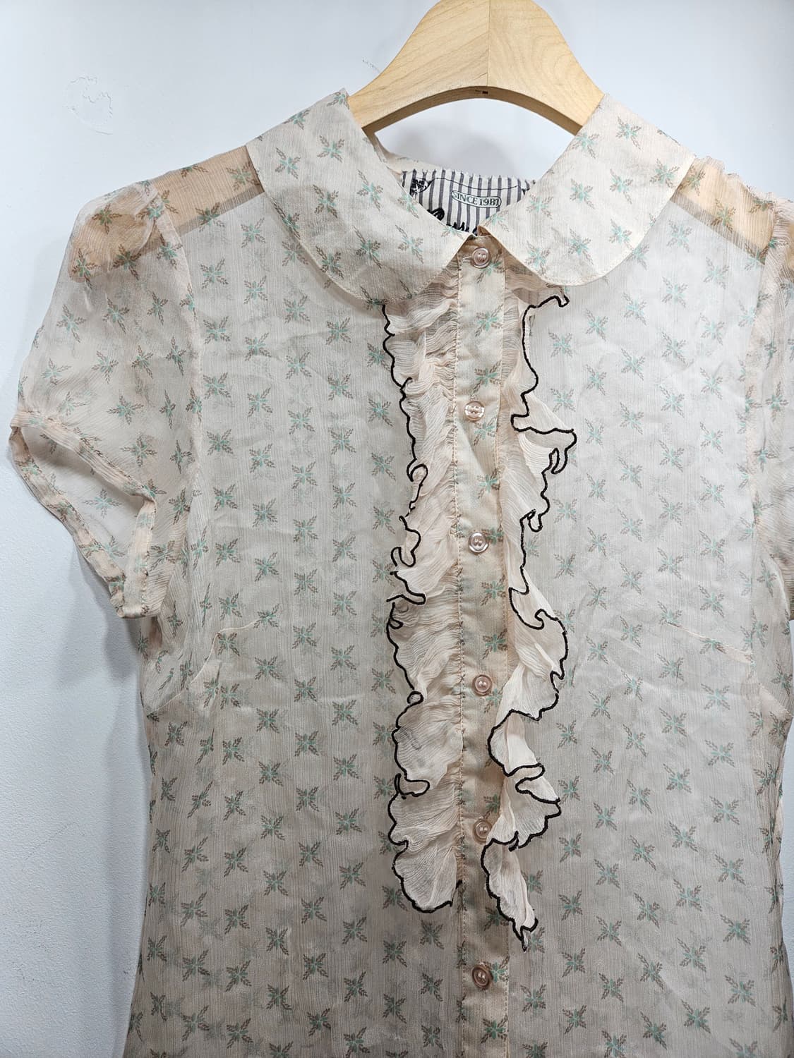 게스(Guess) 실크 100% 프릴 블라우스 S 상품이미지6